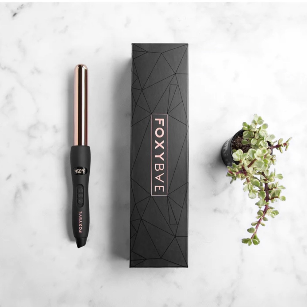 Foxy Bae Curling Wand